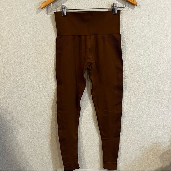 Set Active rusty orange brown seemless leggings fit like size small - Picture 7 of 11